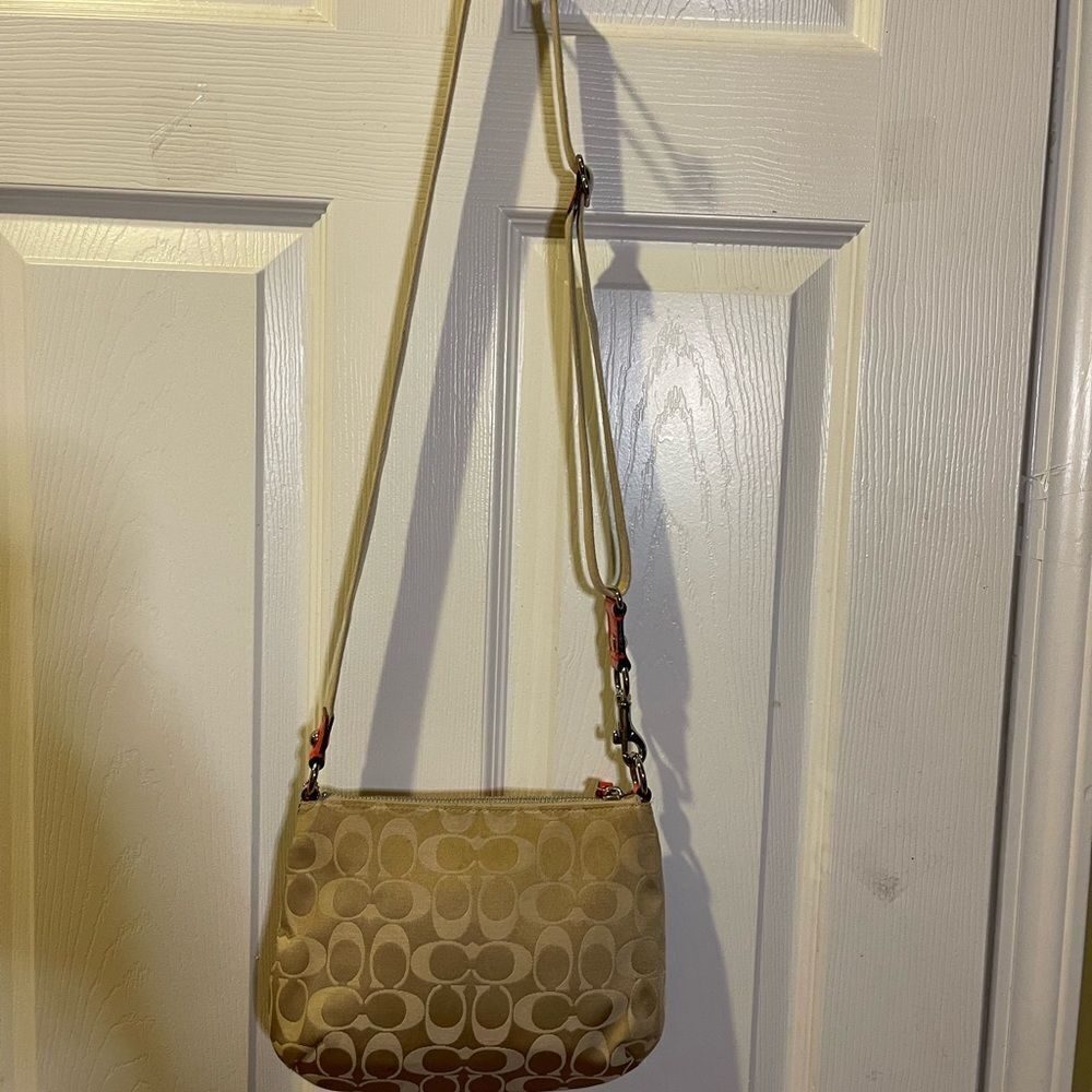 Coach poppy small canvas khaki logo crossbody bag sequins,black & Orange accents - Picture 5 of 15